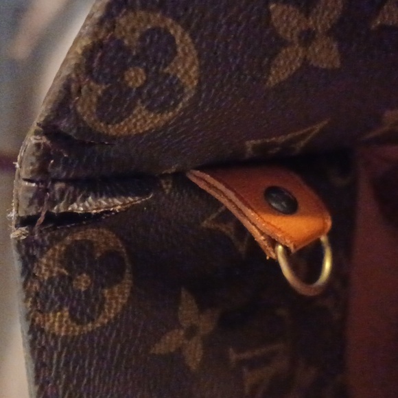 Authentic Louis Vuitton monogram Sac shopping Tote - Picture 15 of 16